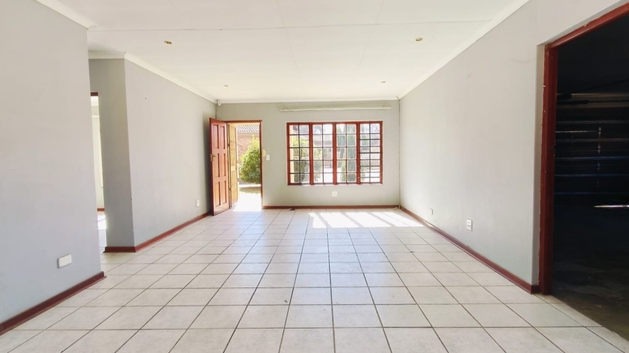 3 Bedroom Property for Sale in Baillie Park North West